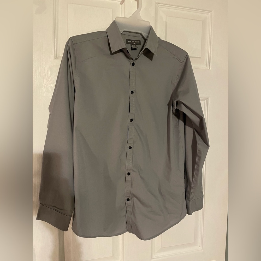 Boys large gray button up dress shirt (Van Heusen)